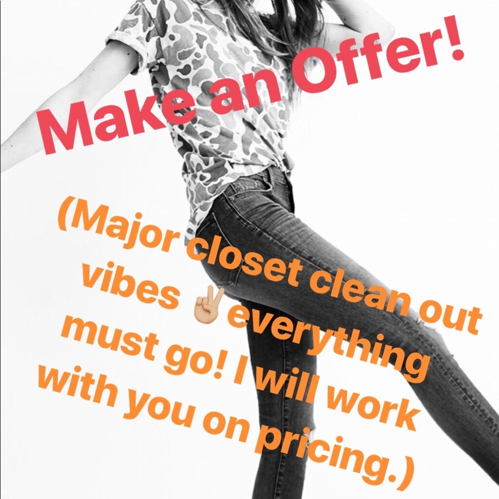 GIVE IT YOUR BEST OFFER! ❤️ Everything must go.